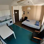 Kwatera prywatna Hidden Peak - Guestrooms Warszawa