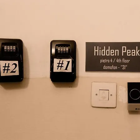 ホームステイ Hidden Peak - Guestrooms ワルシャワ
