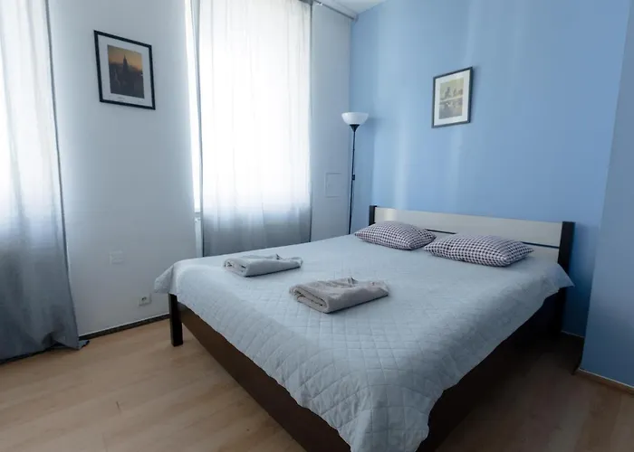 Hidden Peak - Guestrooms Homestay *