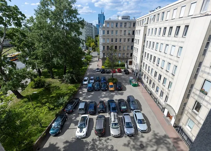 Hidden Peak - Guestrooms Homestay Warsaw