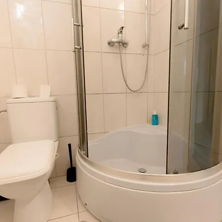 Hidden Peak - Guestrooms Проживание в семье Варшава